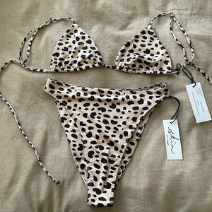 BNWT Skin by SAME Bikini